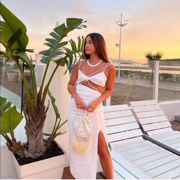 Zara White Midi Dress - Picture 1 of 7